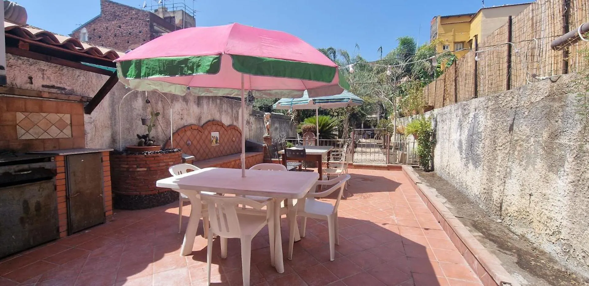 Guest house Adriano'S Rooms Catania